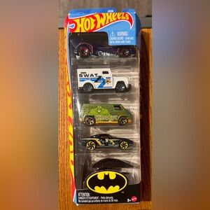 🦇 Hot Wheels Batman 5-Pack – Batmobile, Batplane, Gotham Police | DC Comics Set